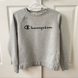 Champion logo grey crewneck cropped sweatshirt